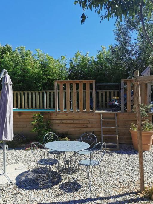 Maison Avec Piscine Dans Village Provencal. Courthezon ภายนอก รูปภาพ