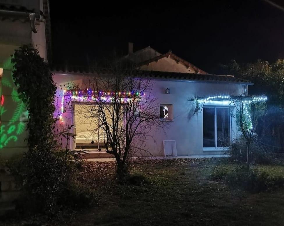 Maison Avec Piscine Dans Village Provencal. Courthezon ภายนอก รูปภาพ